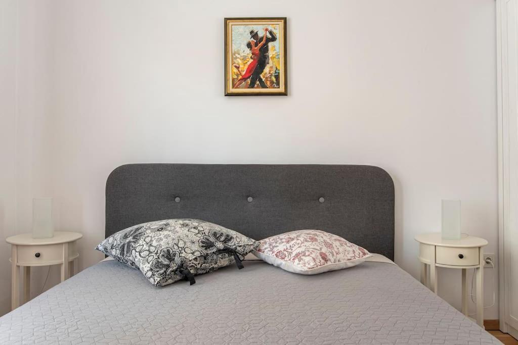 Designed In With Parking Appartement Sofia